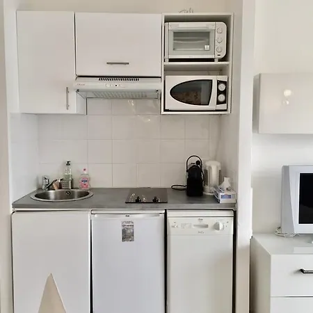 Charming One-bedroom, Adl Riviera Apartment *